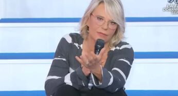 Uomini e Donne, tutte le anticipazioni di oggi 31 ottobre: arrivano nuovi cavalieri