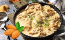Pollo alle mandorle