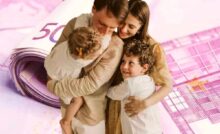 famiglia felice e soldi
