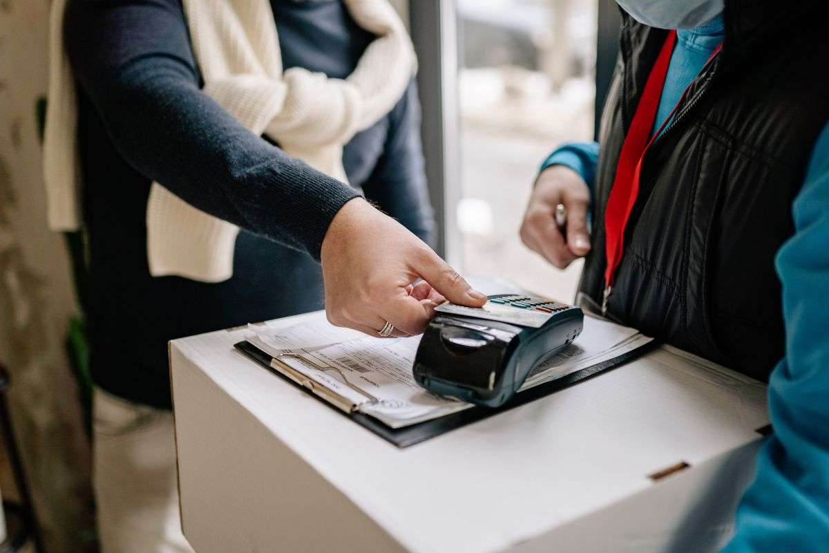 Cliente paga con carta